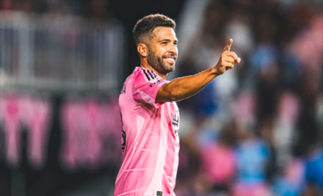 Jordi Alba umumkan pensiun/Foto: Instagram jordialbaoficial